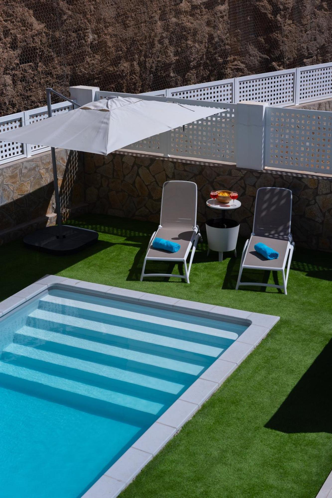 Malibu Mogan Secret Pool Villa - Piscina Privada Y Climatizada - Exclusive Heated Pool La Playa de Tauro 외부 사진